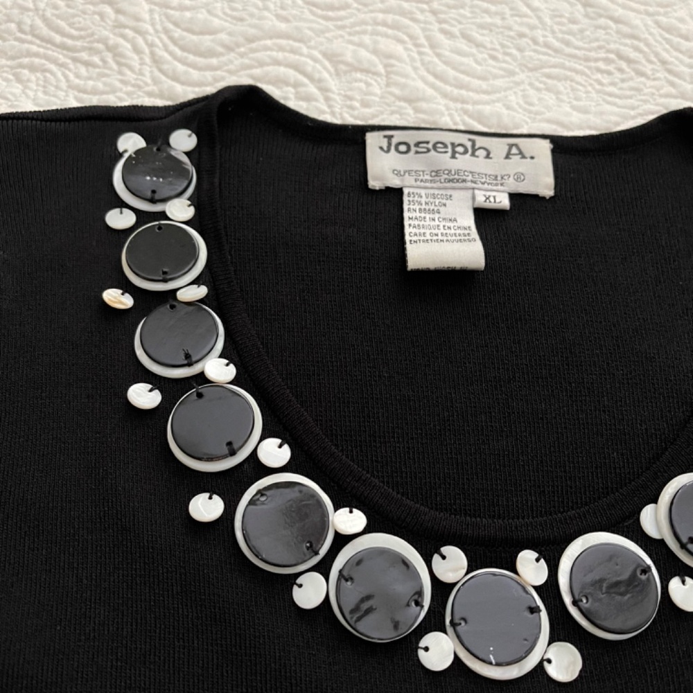 Vintage Joseph A. Shirt Embellished Scoop Neckline X-Large - Picture 6 of 16